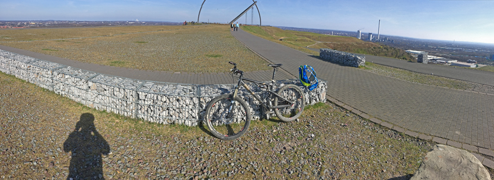 Das Horizontobservatorium auf der Halde Hoheward