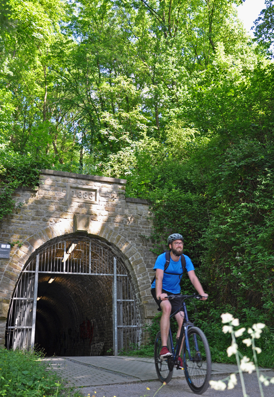 Das Foto zeigt Blogautor Florian bei der Ausfahrt aus dem Schulenbergtunnel.