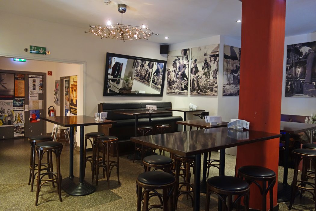 Das Foto zeigt das Café Movies