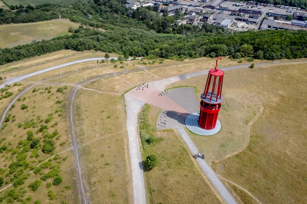 Das Bild zeigt die Halde Rheinpreußen von oben