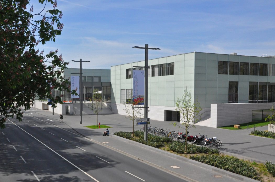Das Museum zeigt das Folkwang Museum in Essen