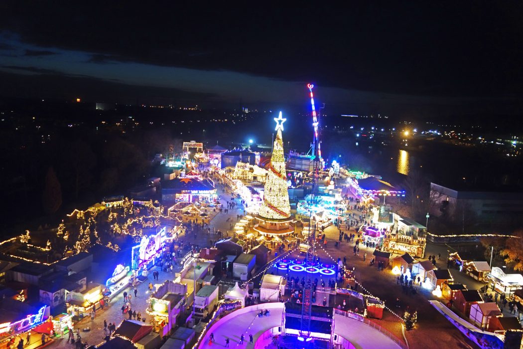 Das Foto zeigt den Ausblick auf den Cranger Weihnachtszauber