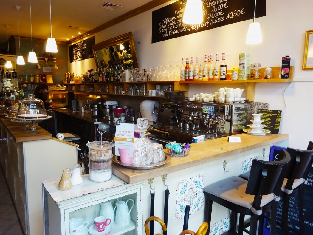 Das Bild zeigt das Café Glanzstück