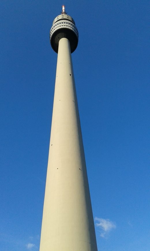 Das Foto zeigt den Florianturm im Westfalenpark Dortmund
