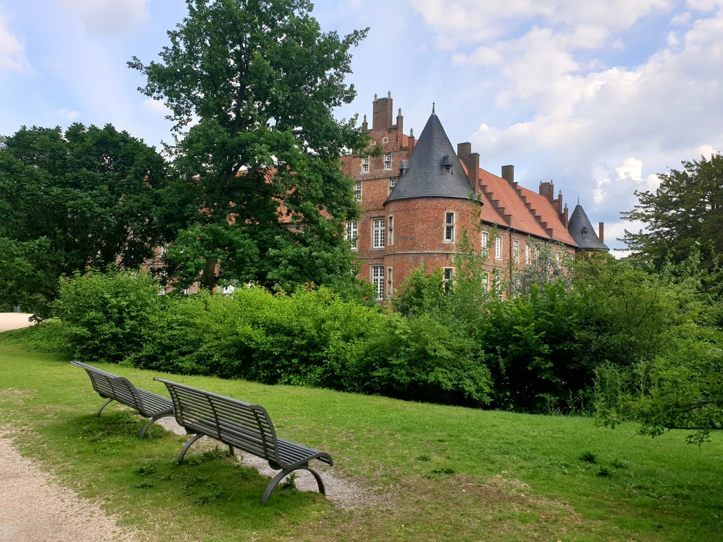 Das Bild zeigt das Schloss Herten