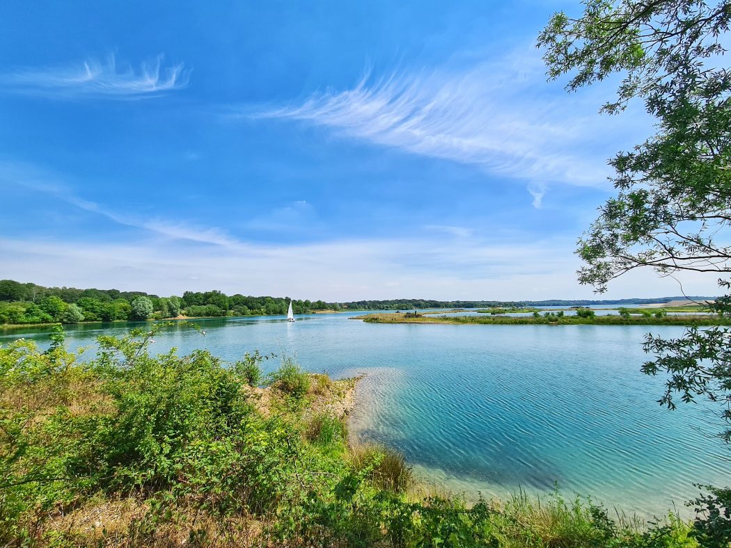 Das Foto zeigt den Der Diersfordter Waldsee in Wesel