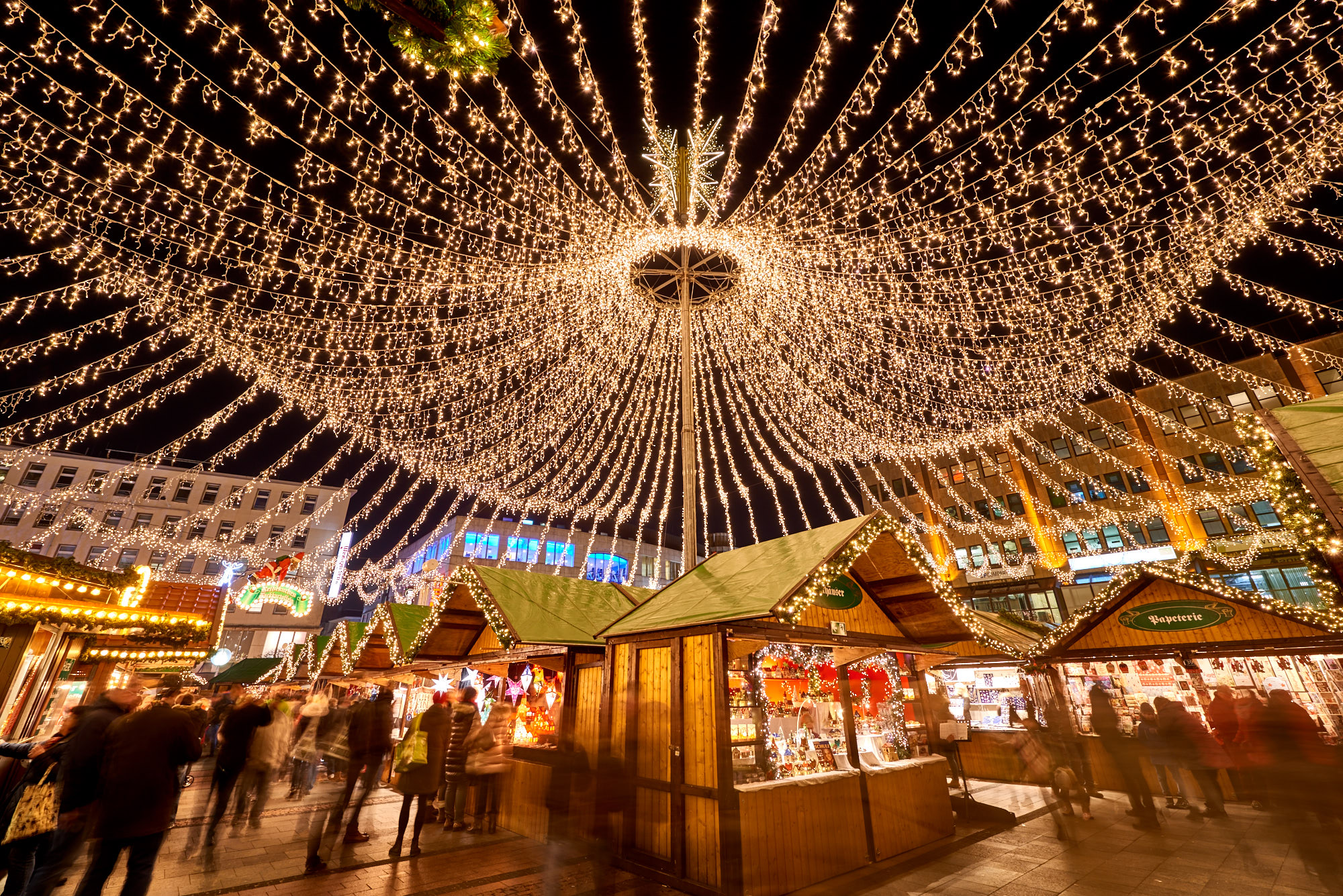 Das Bild zeigt den Weihnachtsmarkt in Essen