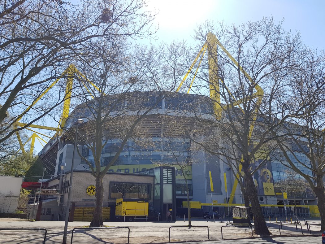 Das Foto zeigt den Signal Iduna Park in Dortmund