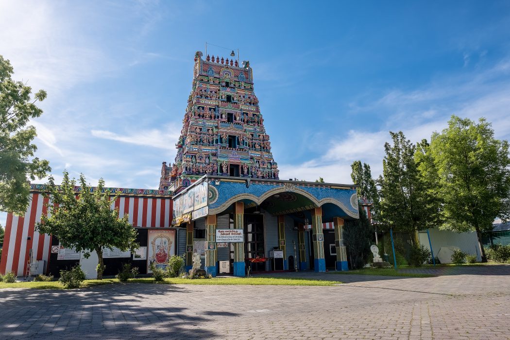 Das Foto zeigt den Sri Kamadchi Ampal Tempel in Hamm