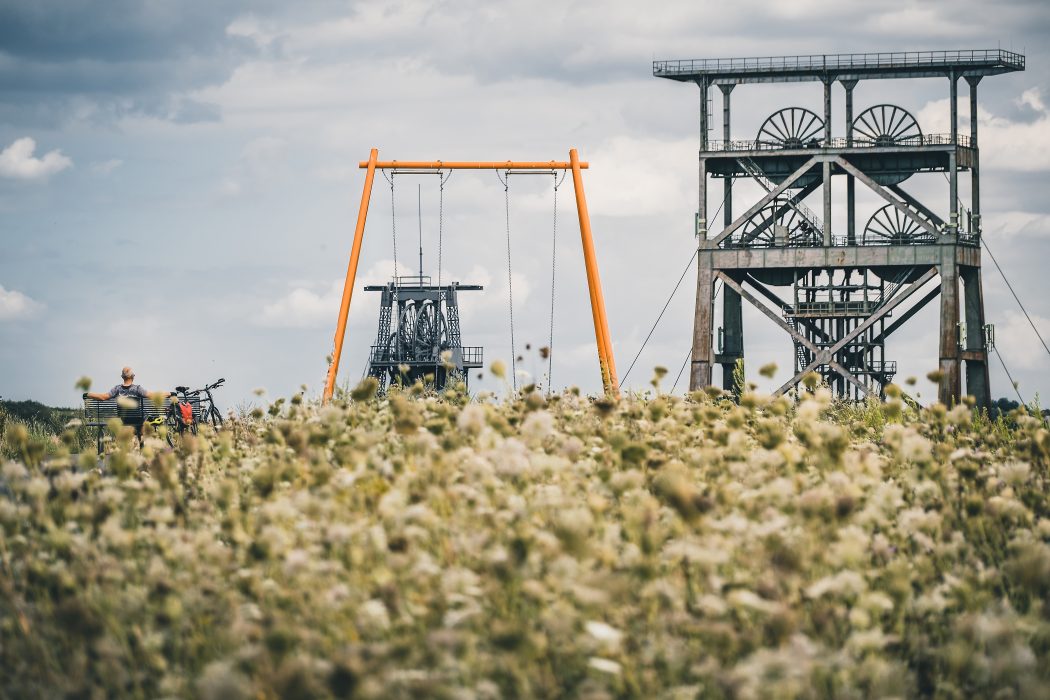 Das Foto zeigt Jochen bei seiner Radtour durch Dortmund an der Zeche Gneisenau