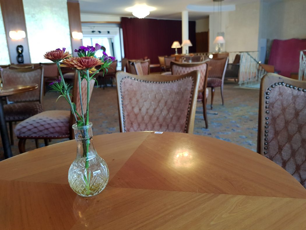 Das Foto zieht das Café Leye in Witten