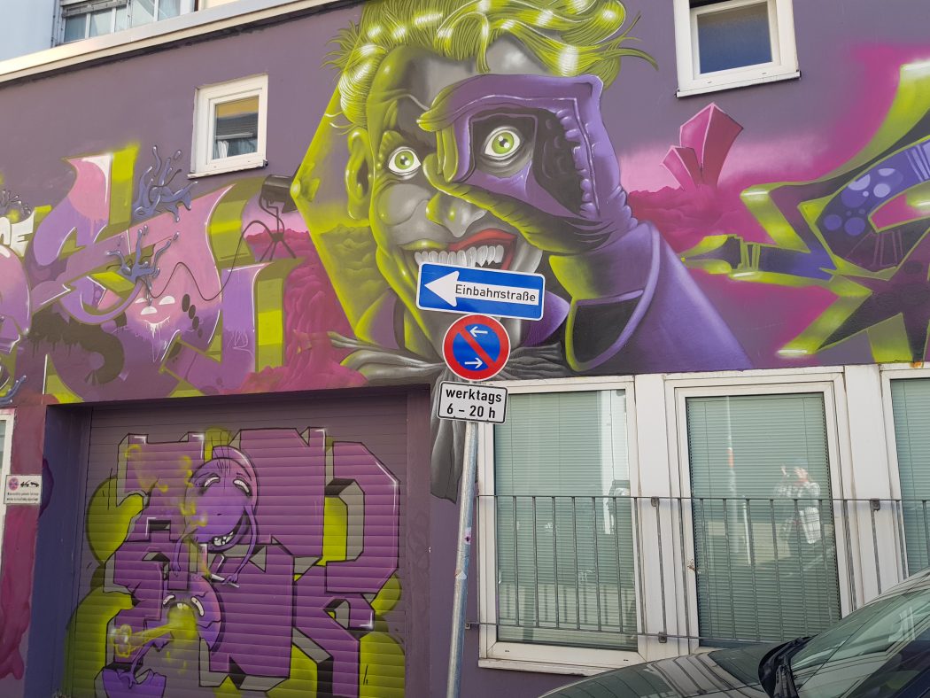 Das Foto zeigt eine Graffitti Wand in Essen