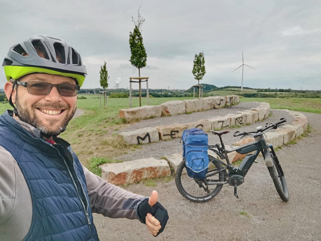 Das Foto zeigt Jochen auf der Halden Groppenbruch im Dortmunder Norden