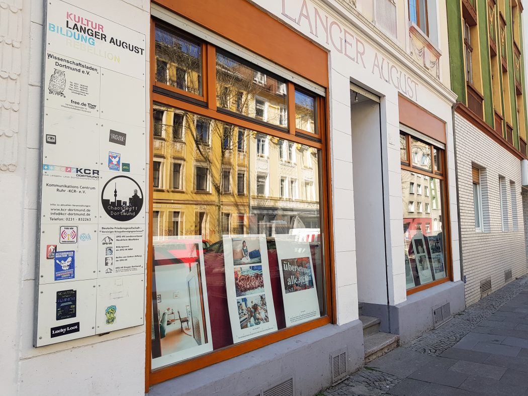 Das Foto zeigt das Restaurant Fabulose in der Dortmunder Nordstadt von außen