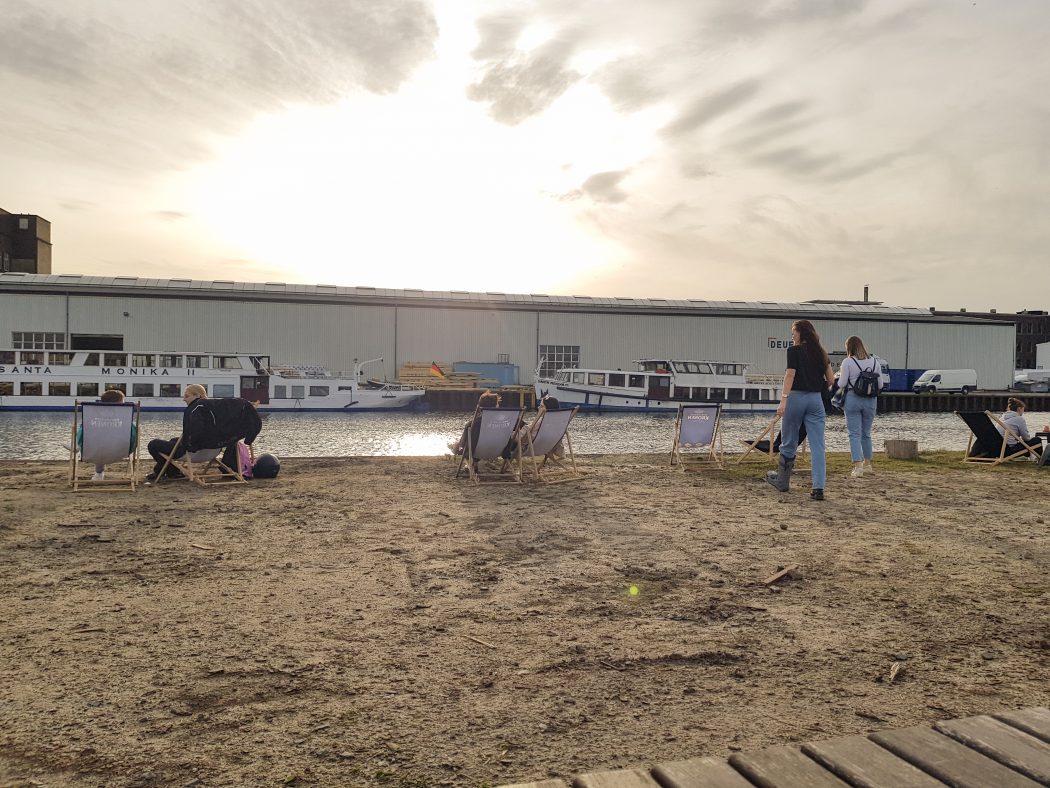 Das Foto ziegt den Umschlagplatz im Hafen der Dortmunder Nordstadt