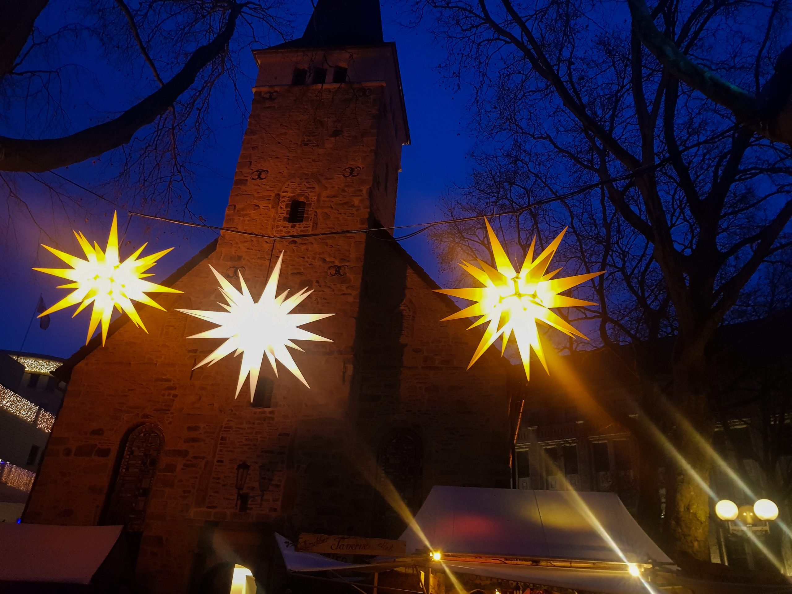 Das Bild zeigt den mittelalterlichen Markt der Bochumer Weihnacht