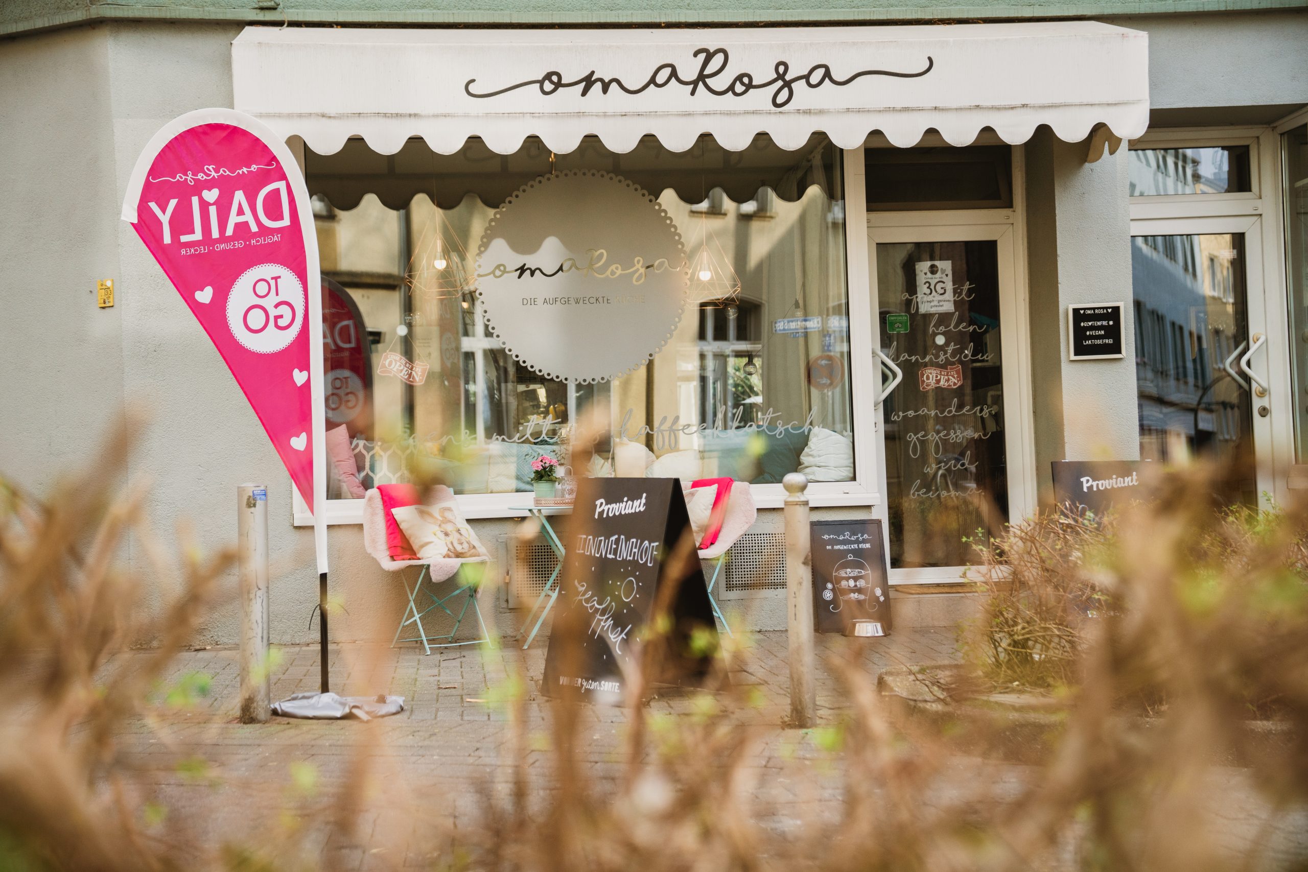 Das Foto zeigt das omaRosa Café im Kreuzviertel Dortmund