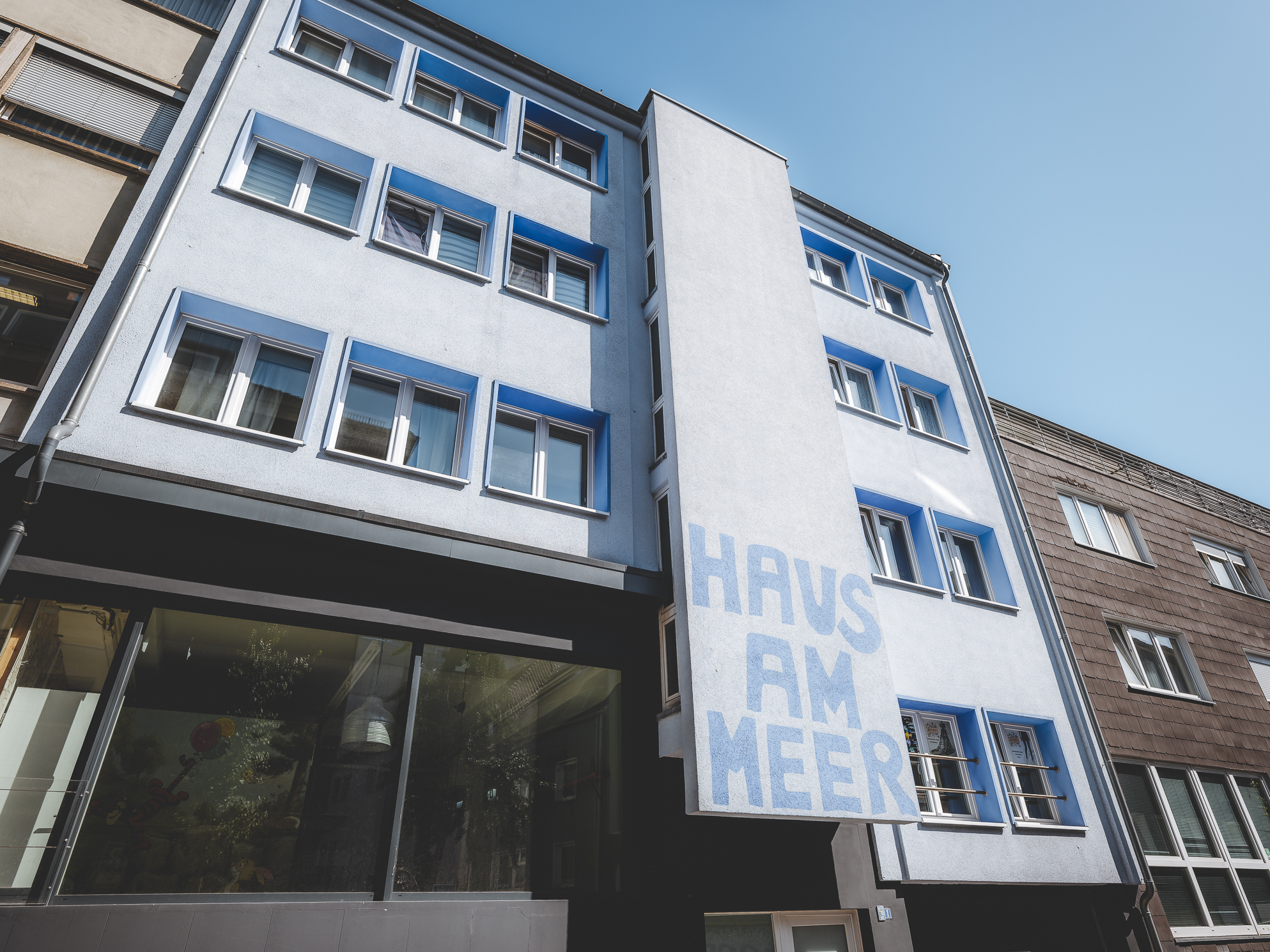 Das Foto zeigt ein Mural bei einem Graffitti Walk durch Essen