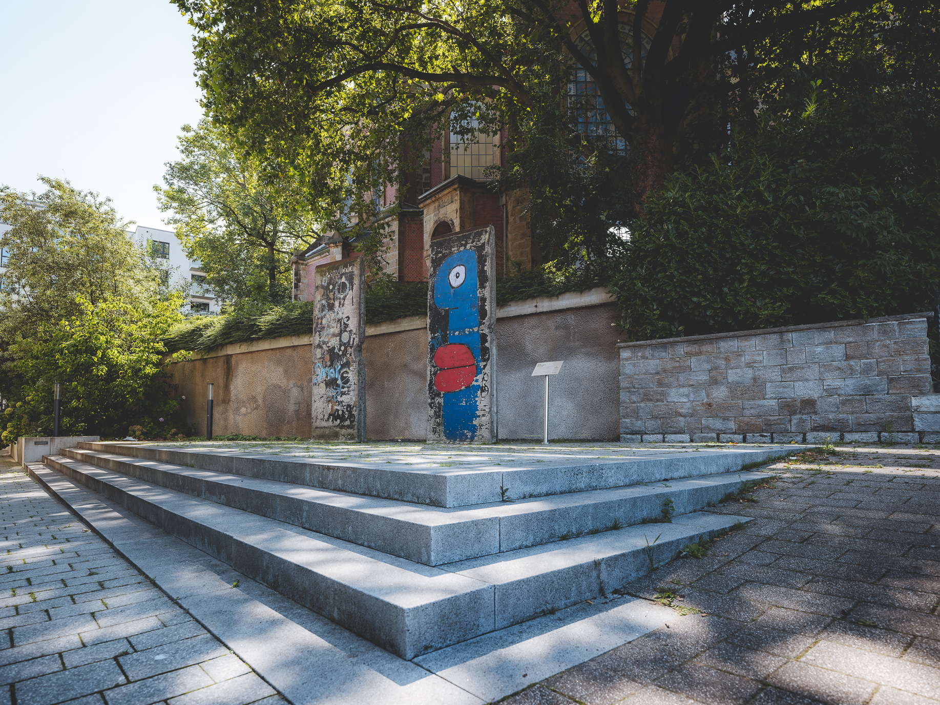 Das Foto zeigt ein Mural bei einem Graffitti Walk durch Essen