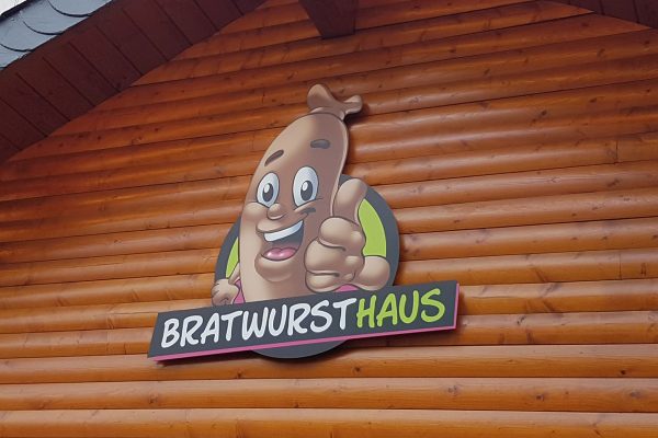 Das Foto zeigt das Bratwursthaus im Bermudadreieck in Bochum