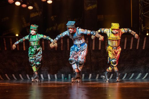 Das Foto zeigt die Rockys im Musical STARLIGHT EXPRESS