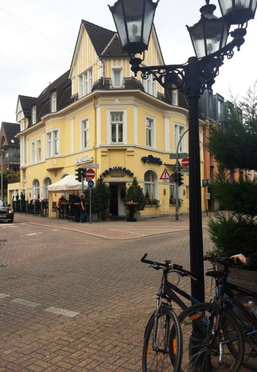 Fahrradtour durch Muelheim an der Ruhr_Brauhaus Saarner