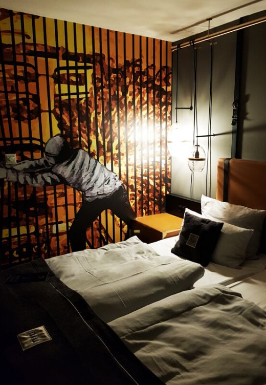 Das Foto zeigt das Hotelzimmer im niu Cobbles in Essen