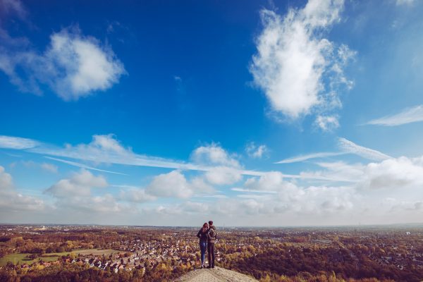 Das Foto zeigt den Ausblick von der Halde Hoheward in Herten