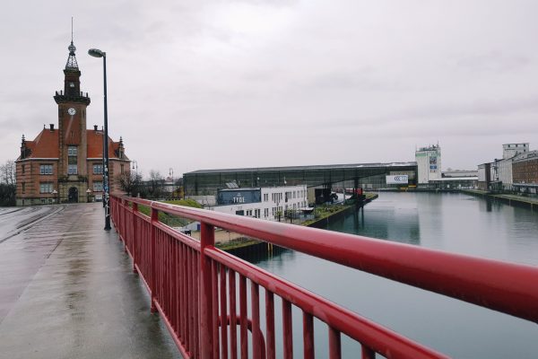 Das Foto zeigt das Alte Hafenamt in Dortmund