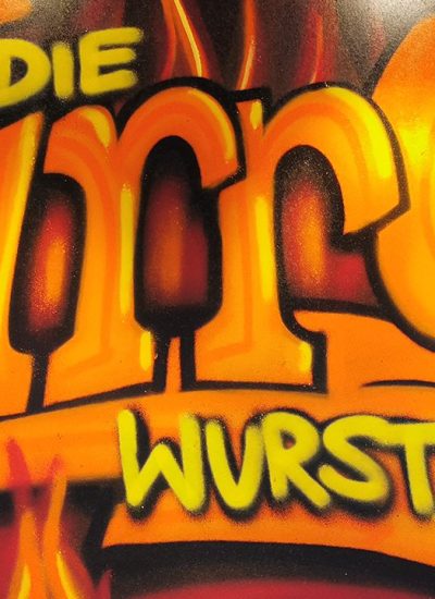 Das Foto zeigt ein Graffiti mit der Aufschrift 