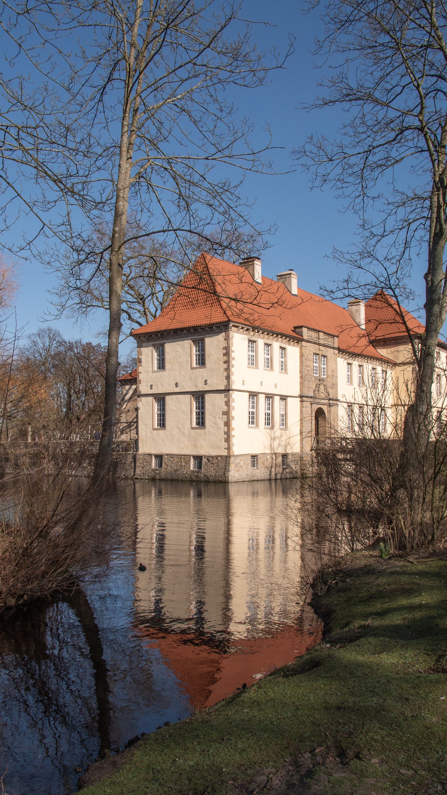 Das Bild zeigt das Schloss Strünkede in Herne