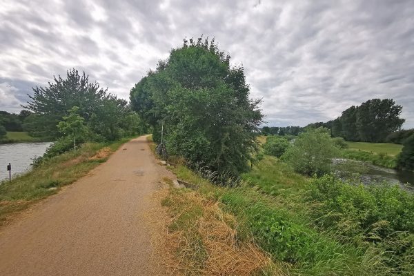 Das Foto zeigt den Kanaluferweg in Dorsten