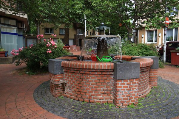 Das Foto zeigt den Brunnen im Urban Garden im Szeneviertel Wiesenviertel in Essen