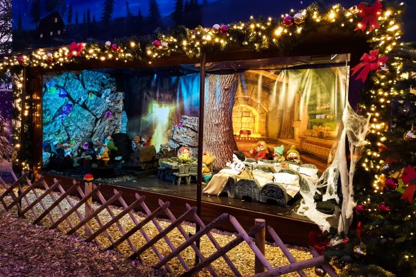 Das Bild zeigt den Märchenwald auf Cranger Weihnachtszauber