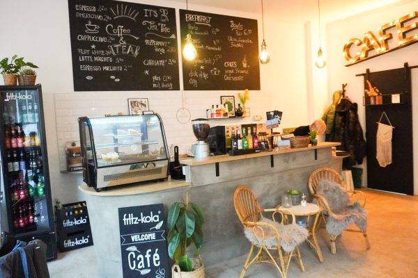 Das Bild zeigt das Café Velcome in Witten
