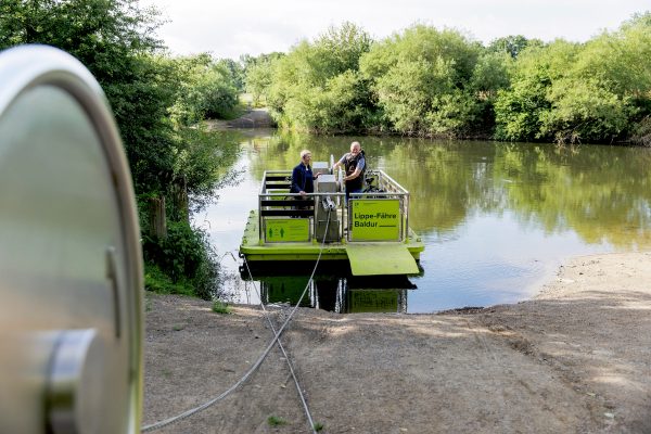 Das Foto zeigt Radfahrer auf der Römer-Lippe-Route