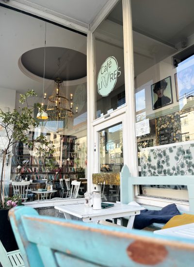 Das Foto zeigt das Café LIVRES im Südviertel Essen