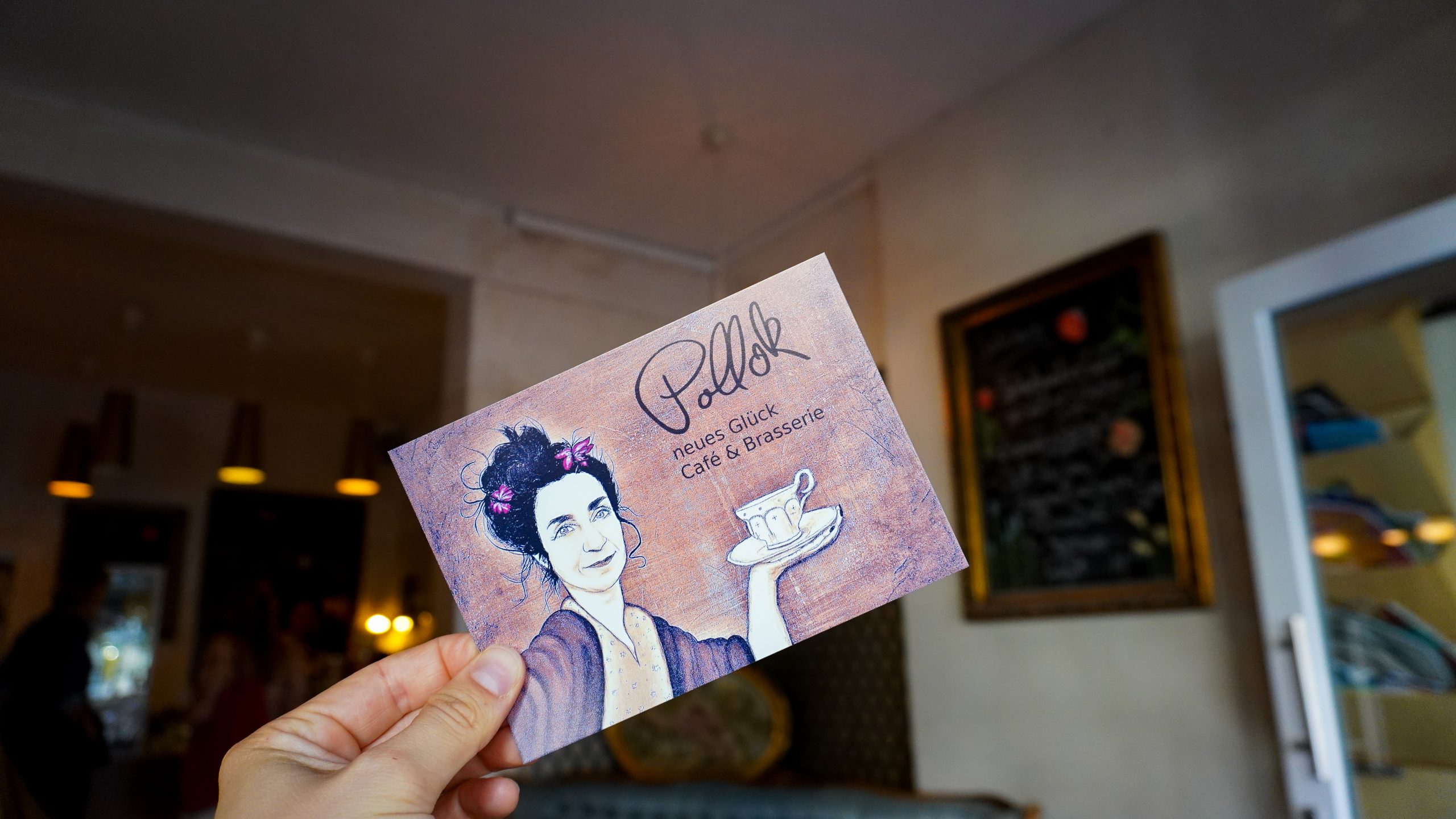 Das Foto zeigt das Café Pollok im Dellviertel in Duisburg