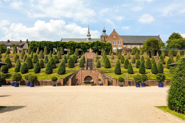Das Bild zeigt das Kloster Kamp in Kamp-Lintfort